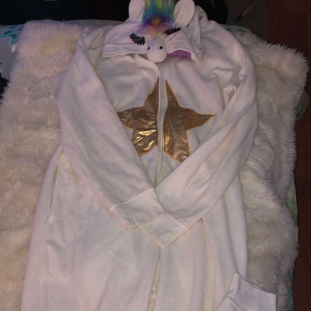 CUTE unicorn onesie